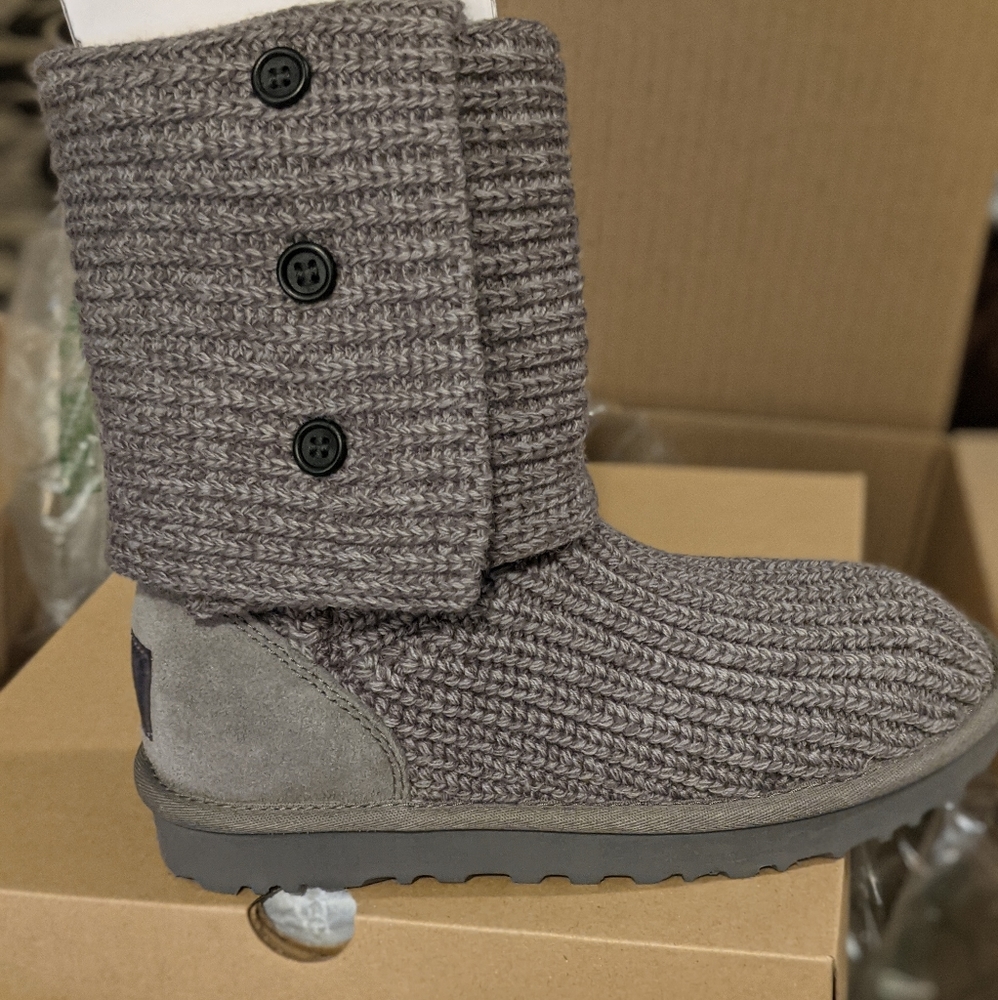 Woman's classic curdy's uggs